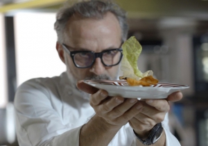 名厨 MASSIMO BOTTURA 演绎全新「PANERAI TRAITS」短片