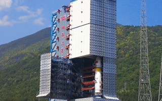 TAG Heuer泰格豪雅遥祝中继卫星“鹊桥”发射成功 鼎力支持中国探月计划