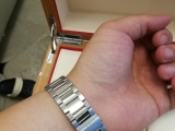 研究越深预算越高 入手欧米茄海马AT8900