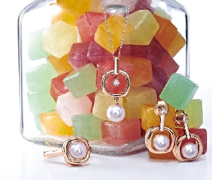珍珠珠宝中有“果汁硬糖”，这种甜甜的味道你应该尝尝