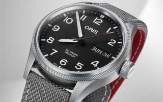 豪利时推出55th Reno Air Races限量版腕表