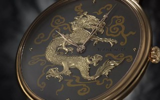 摊开这幅龙飞凤舞、美人摇曳的画卷