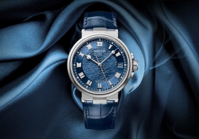 來自藍色深海的現代時計 品鑒寶璣航海系列5517白金藍盤腕表