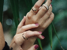万元戒指中的佼佼者——Possesion系列戒指