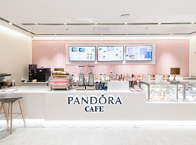今年情人節最佳約會地：全球首家Pandora Café