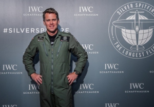 IWC万国表“银翼喷火战斗机之最长的飞行”起飞在即 飞行员Matt Jones空降北京特别活动