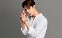 无畏“钉”义， 刷新自我——卡地亚Juste un Clou系列全新影片