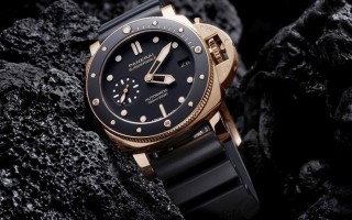沛纳海推出Submersible潜行系列Goldtech PAM 974腕表