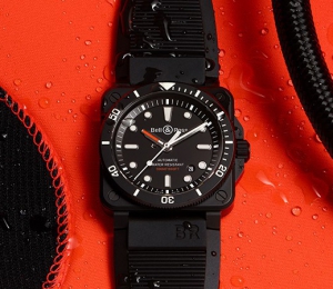与众不同的潜水表之选 品鉴柏莱士BR03-92 Diver Black Matte腕表