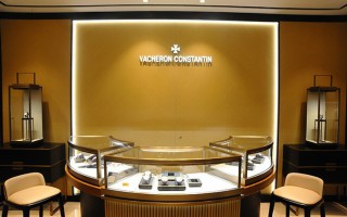 江诗丹顿旗舰店新品鉴赏:美学与技艺交汇的殿堂