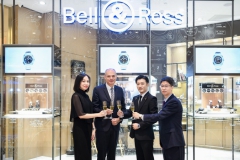 Bell & Ross 柏莱士品牌北京专卖店盛大开幕 暨全新BR 05系列标志性方形腕表惊艳亮相