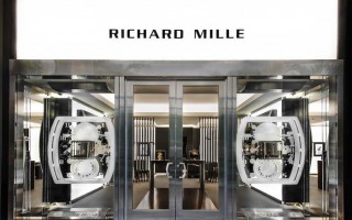 RICHARD MILLE理查米尔营收逼近10亿瑞郎