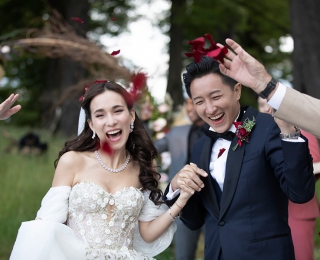 萧邦珠宝璀璨相伴卢靖姗，于浪漫婚礼见证永恒挚爱