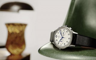 浪琴表推出经典复刻系列Chronograph 1946计时码表