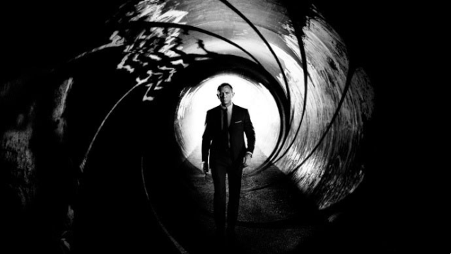 重回1969 | 改变詹姆士邦德的《007之女王密使》