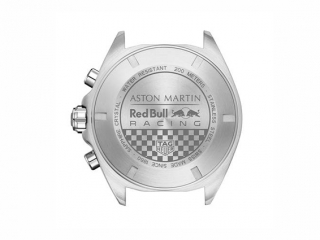 阿斯顿·马丁红牛车队的车迷有福了！泰格豪雅推出特别版腕表