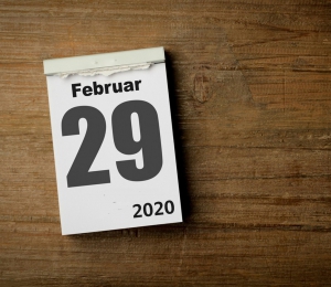2月29號，你的腕表需要調日歷嗎？