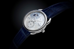 ARCEAU Petite Lune 小月相“飘花”镶嵌钻石和蓝宝石腕表