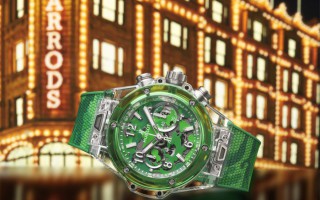 Hublot宇舶表携手哈罗德 推出Big Bang Unico蓝宝石翠绿色限量腕表