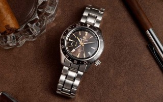 Grand Seiko推出Spring Drive GMT腕表香槟钻特别限量版