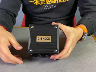 【视频】扑街最快的新款G-SHOCK金属小方开箱作业！