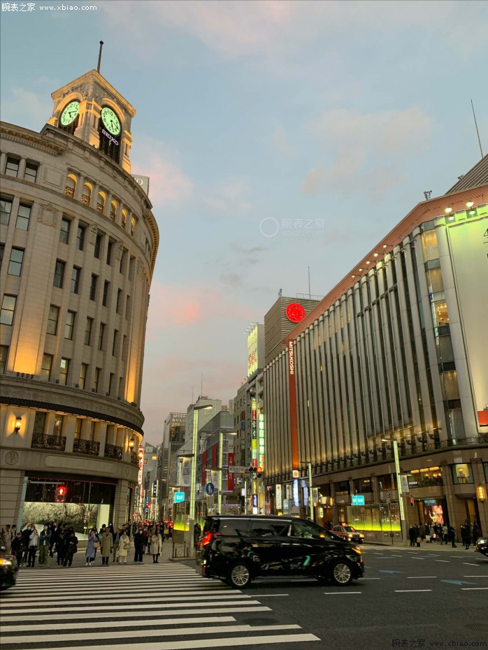 日本银座和光大厦钟楼图片