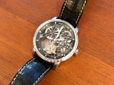 第二块艾戈勒到了，偏爱的蓝宝石手表