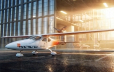 汉米尔顿与smartflyer ltd携手合作 陪伴开创性前沿飞机SFX1翱翔天际