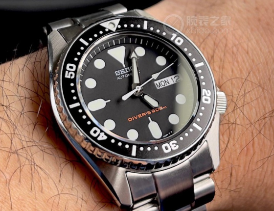 质感不输万元价位     聊一聊精工SKX013