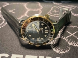 又看上别人的欧米茄  入手海马300米潜水表