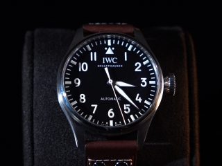 【开箱】万国飞行员腕表的线上套装，值得入手么？