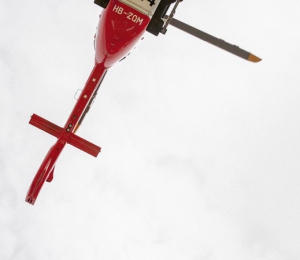 豪利時向瑞士空中救援隊Rega致敬，打造限量版大表冠飛行員腕表