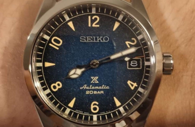 萌新颜值党入手精工  登山家babyalpinist蓝盘