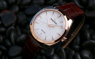 冠蓝狮推出Elegance系列Spring Drive SBGY008腕表