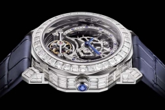 BVLGARI宝格丽推出Roma Tourbillon Lumière限量腕表