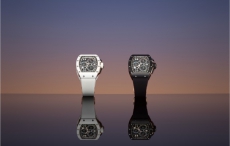 理查米尔推出全新RM 72-01陶瓷款腕表