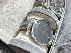 小众烟熏灰简约有光泽  入手nomos Metro1103