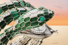 BVLGARI宝格丽耀目推出搭载全新品牌自制微型机芯的高级珠宝腕表 Serpenti Misteriosi高级珠宝神秘腕表华丽亮相