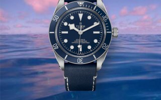 与你一起深入海洋探索自然，品鉴帝舵碧湾系列1958型“海军蓝”腕表
