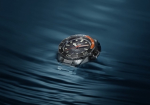 极限之境的奢华潜水腕表 TAG Heuer泰格豪雅推出竞潜系列（Aquaracer）Professional 1000 Superdiver腕表
