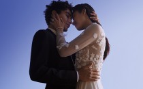 戴比尔斯珠宝推出全新订婚钻戒  演绎爱的恒久承诺