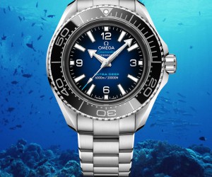 新“潜水之王”，欧米茄海洋宇宙6000米专业潜水表