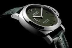沛纳海推出Luminor Quaranta Verde Militare军绿盘线上专属腕表