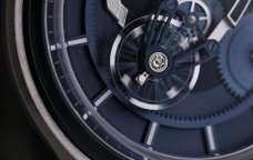 奇思妙想下的创作 品鉴雅典表奇想系列FREAK X钛金属腕表