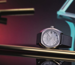 瑞士雪铁纳 DS-2 极速系列 80 小时长动力腕表：传承经典，开拓创新