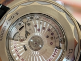 找到好工作奖励自己  入手欧米茄海马300