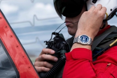 百年灵推出全新Aerospace EVO航天多功能进化“红箭”限量版腕表