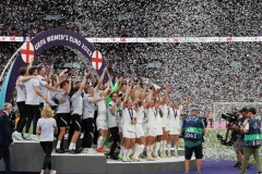 Hublot宇舶表庆贺英格兰女足夺得欧洲杯冠军