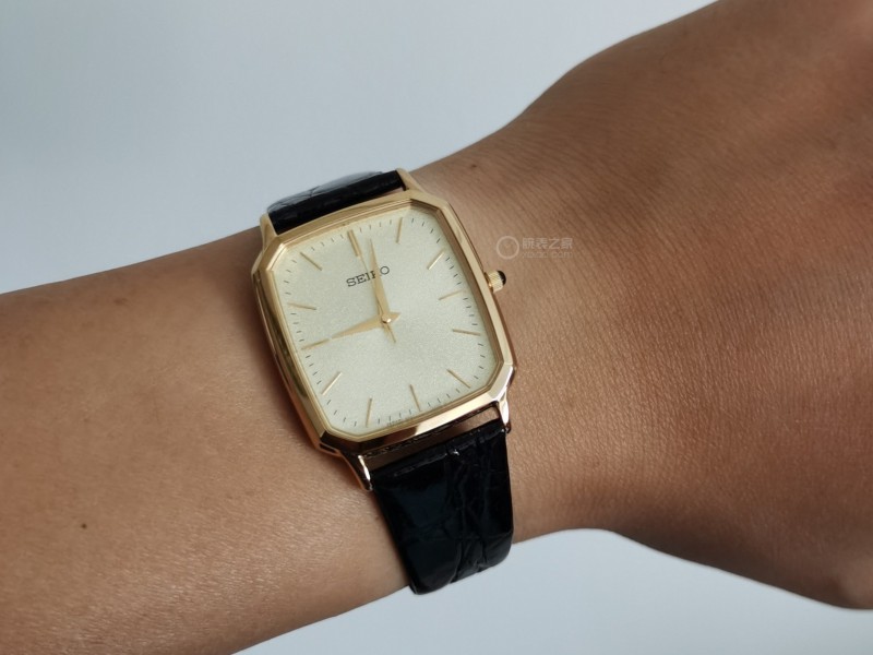 作业】第一次戴这么小巧的手表SEIKO DOLCE SACM154|腕表之家xbiao.com