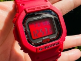 点亮晚秋的那一抹红  卡西欧GSHOCK 经典